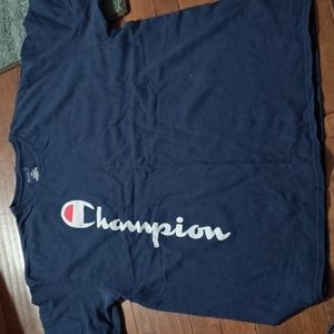 Champion t shirt